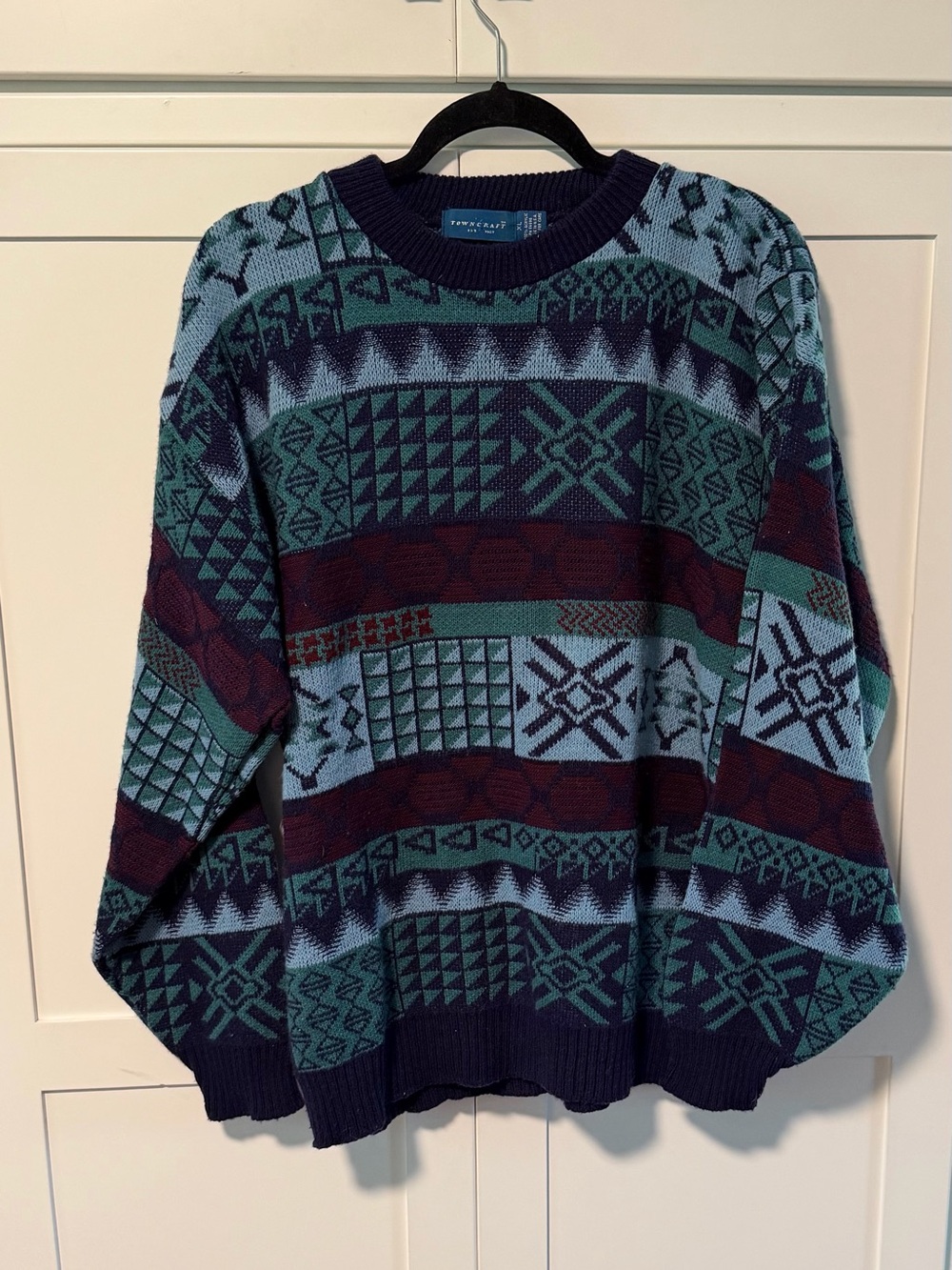 Vintage Towncraft Geometric Crewneck Sweater in Navy, Teal & Burgundy